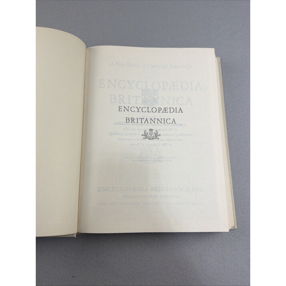Vintage Encyclopedia Britannica Replacement Volume 7 Gold Daisy Eduactional - Picture 5 of 9
